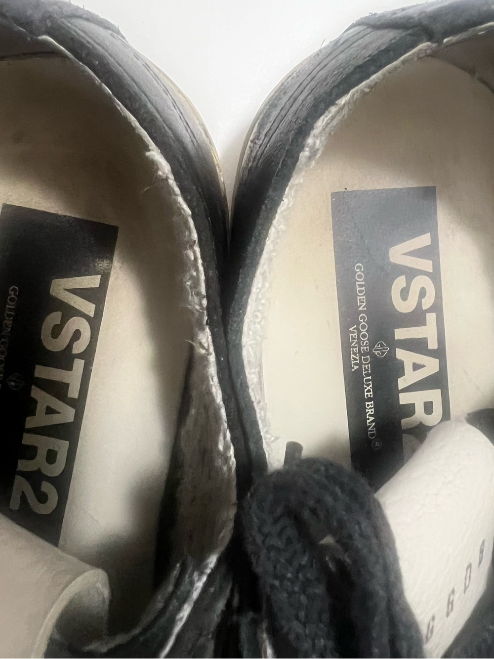 Golden Goose Vstar 2 Black Leather Sneakers with Yellowed Rubber Sole and Toe - Picture 9 of 16